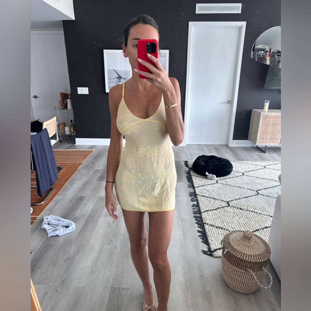 Asta Resort - Delilah mini dress in the color butter, size XS.